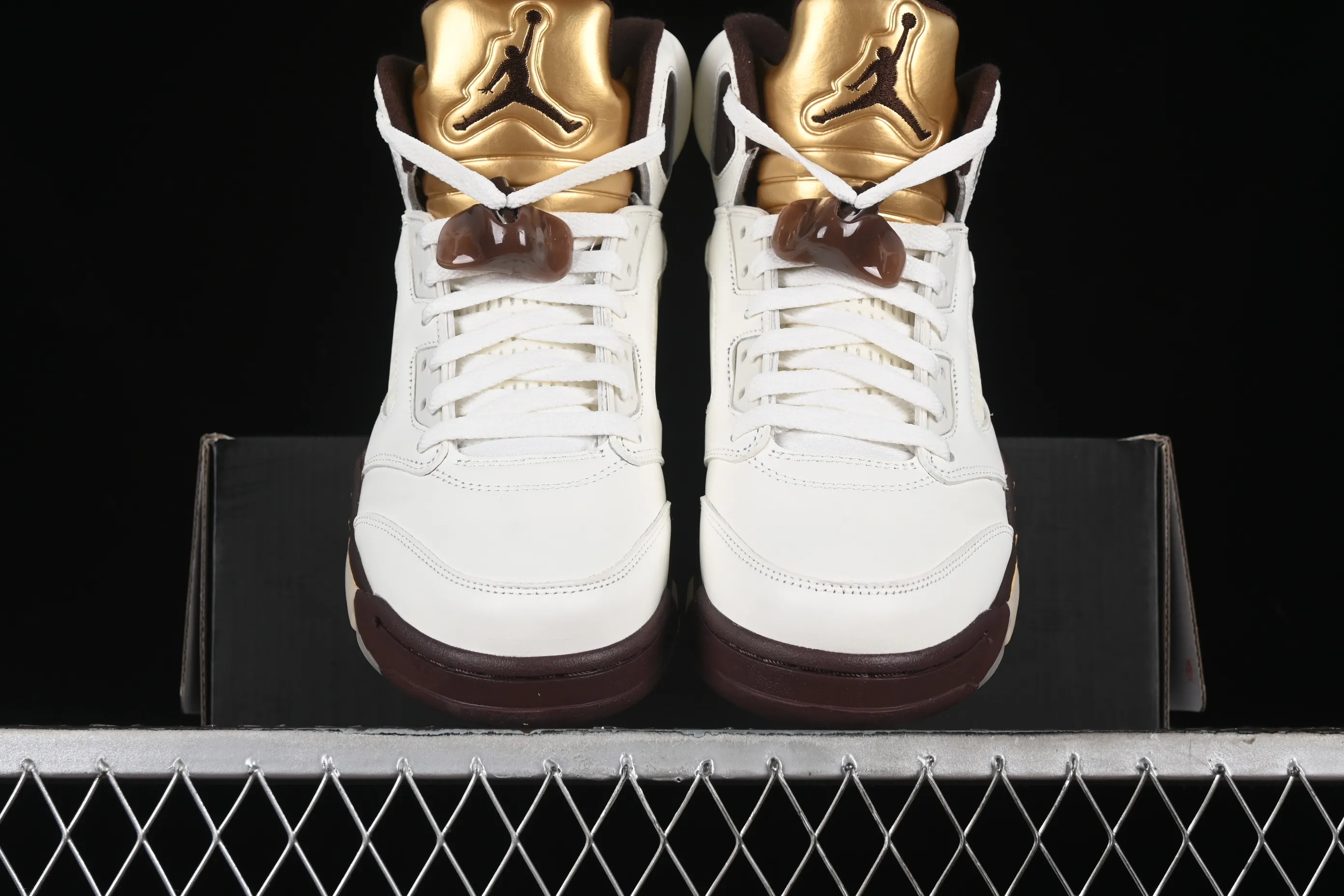 All categories Air Jordan Jordan series basketball shoes Air Jordan 5 Air Jordan 5 Retro AJ5 Joe 5 white brown DD9336-200